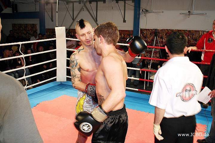 090404_3901_stark-jungwirt_fight_night_koeln.jpg