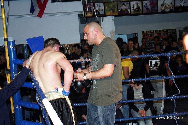 090404_4003_baumert-ross_fight_night_koeln.jpg