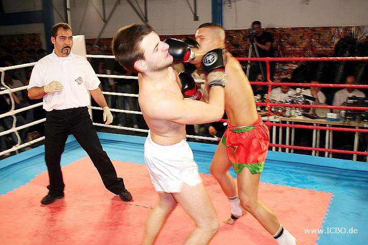 090404_4270_essadoui-eberhardt_fight_night_koeln.jpg