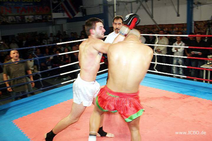 090404_4294_essadoui-eberhardt_fight_night_koeln.jpg