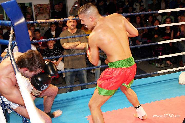 090404_4314_essadoui-eberhardt_fight_night_koeln.jpg