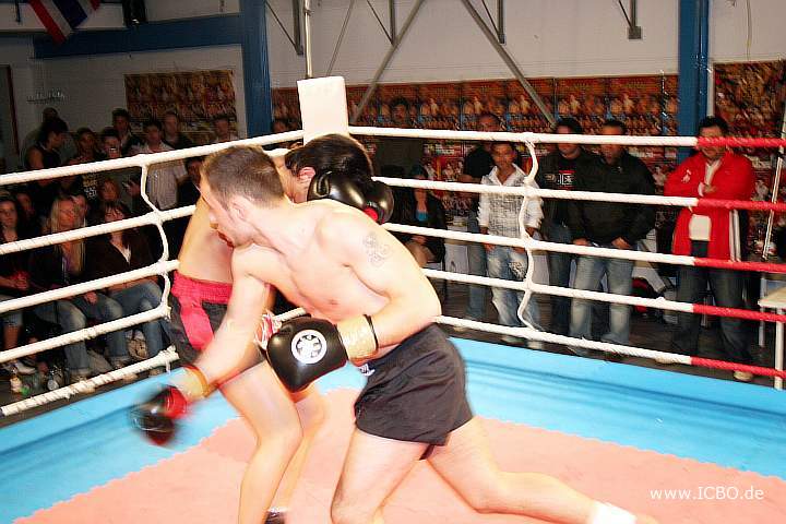 090404_4645_yesilova-fevataj_fight_night_koeln.jpg