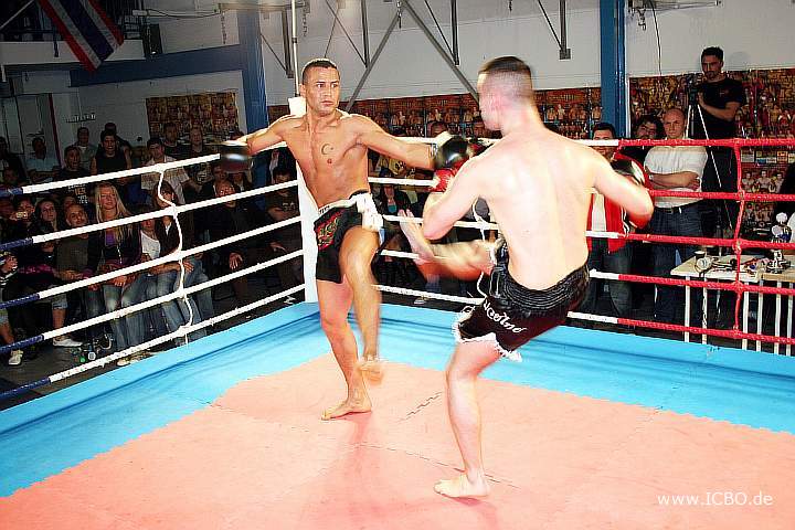 090404_4719_jankovic-yesilat_fight_night_koeln.jpg