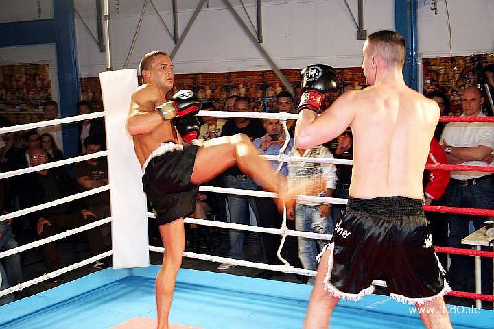 090404_4722_jankovic-yesilat_fight_night_koeln.jpg