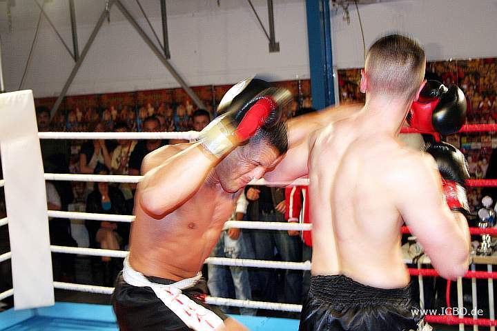 090404_4735_jankovic-yesilat_fight_night_koeln.jpg