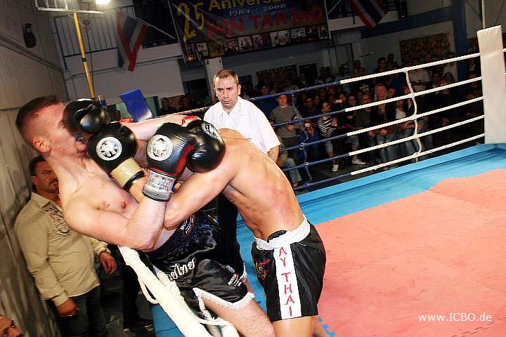 090404_4744_jankovic-yesilat_fight_night_koeln.jpg