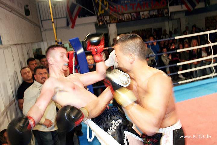 090404_4758_jankovic-yesilat_fight_night_koeln.jpg