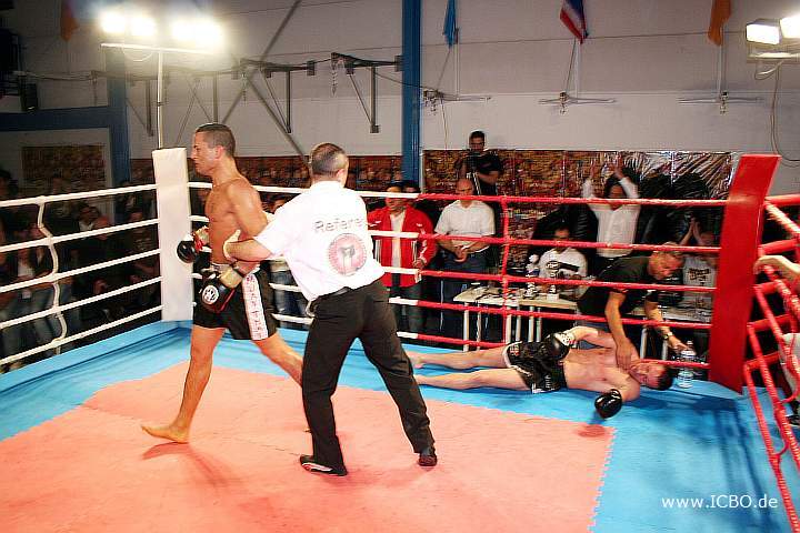 090404_4783_jankovic-yesilat_fight_night_koeln.jpg