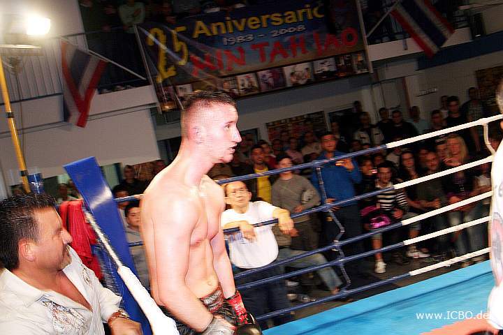 090404_4793_jankovic-yesilat_fight_night_koeln.jpg