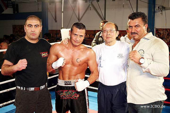 090404_4809_jankovic-yesilat_fight_night_koeln.jpg