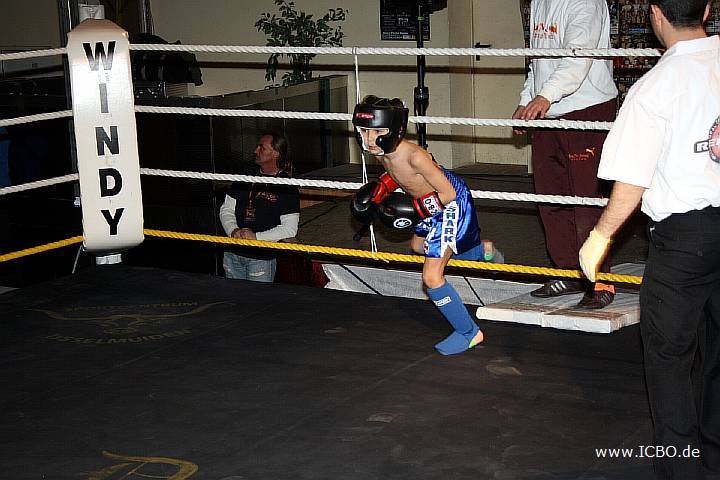 091218_0038_demir-el-abadi_k1_fight_night_ii.jpg