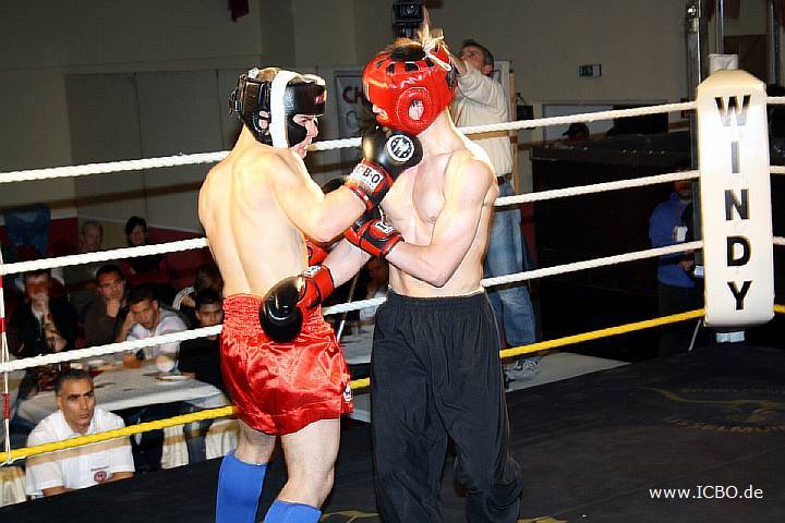 091218_0103_ivlev-krieger_k1_fight_night_ii.jpg