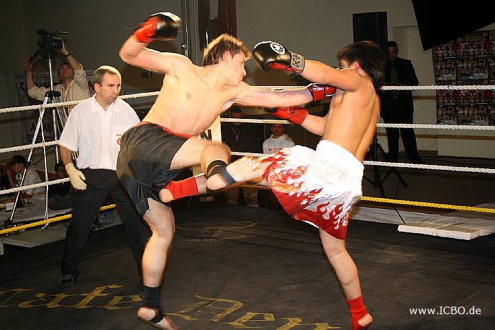 091218_0181_blakai-cellebi_k1_fight_night_ii.jpg