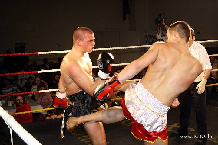 091218_0212_petschulat-wycik_k1_fight_night_ii.jpg