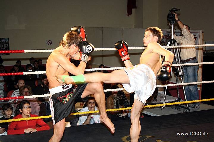 091218_0257_baron-muhoberac_k1_fight_night_ii.jpg