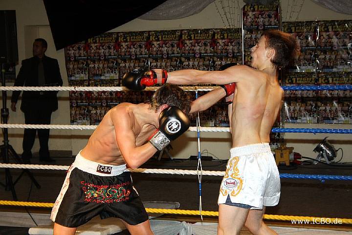 091218_0268_baron-muhoberac_k1_fight_night_ii.jpg