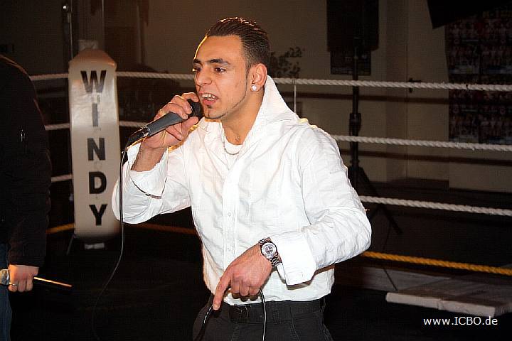 091218_0297_d-a_k1_fight_night_ii.jpg