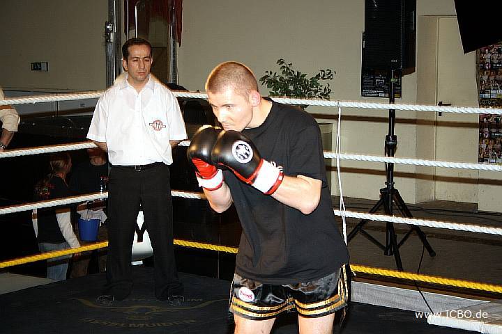 091218_0403_avan-sobek_k1_fight_night_ii.jpg