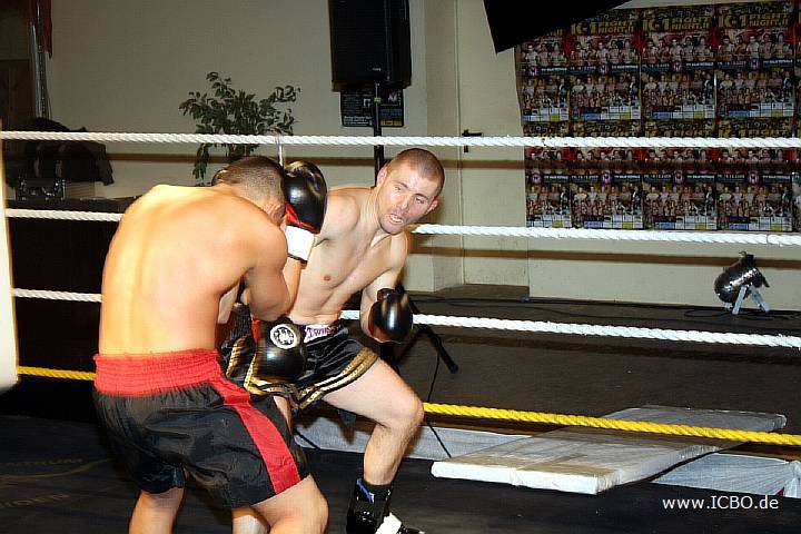 091218_0407_avan-sobek_k1_fight_night_ii.jpg