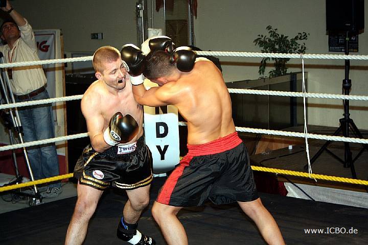 091218_0422_avan-sobek_k1_fight_night_ii.jpg