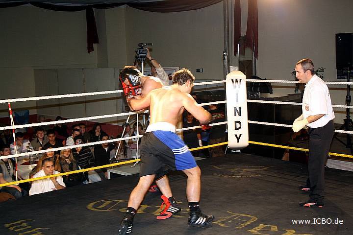 091218_0480_blanacic-coccimiglio_k1_fight_night_ii.jpg