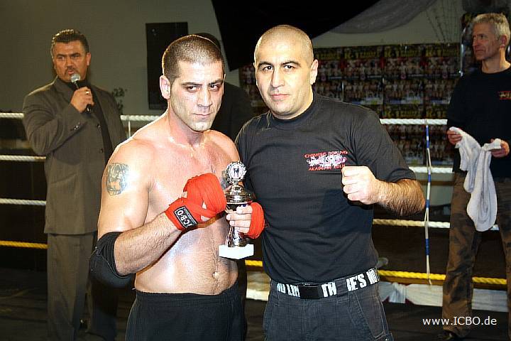 091218_0571_densiz-moser_k1_fight_night_ii.jpg