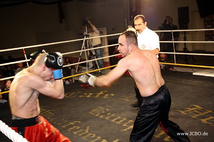 091218_0655_brueggen-kurnaz_k1_fight_night_ii.jpg