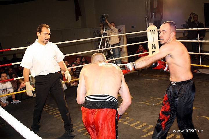 091218_0656_brueggen-kurnaz_k1_fight_night_ii.jpg