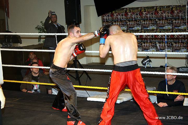 091218_0657_brueggen-kurnaz_k1_fight_night_ii.jpg