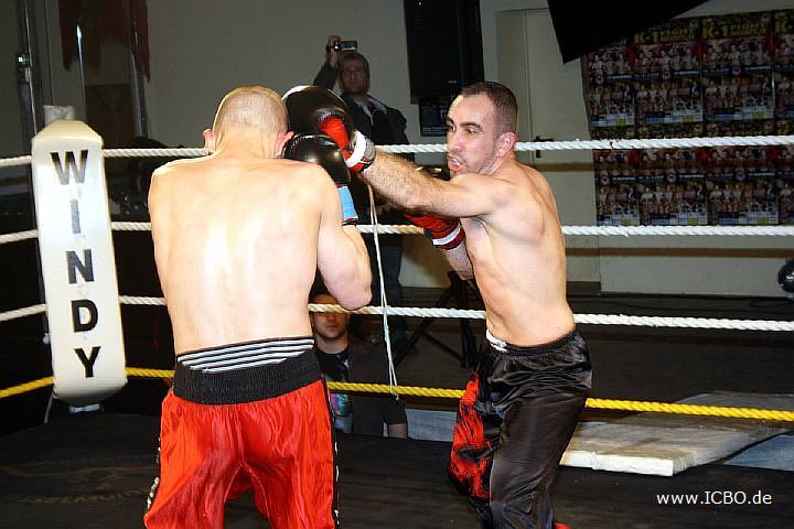 091218_0658_brueggen-kurnaz_k1_fight_night_ii.jpg