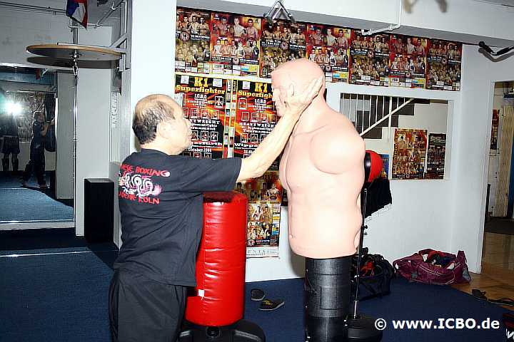 100226_4099_training-dr-jao.jpg