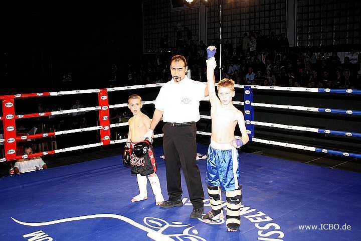 100327_0015_avan-bruner_monheimer-fight-night.jpg