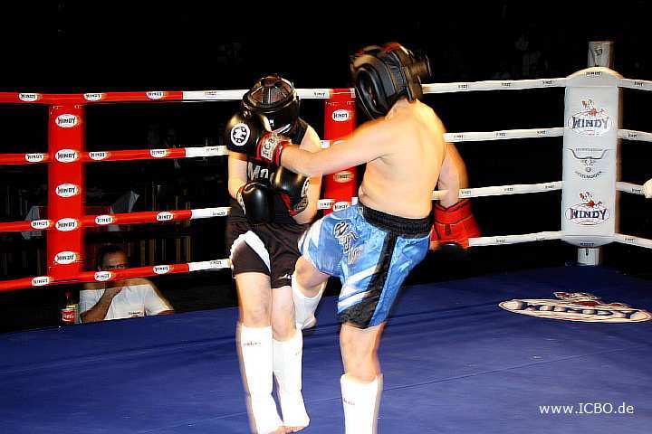 100327_0033_avan-selenin_monheimer-fight-night.jpg