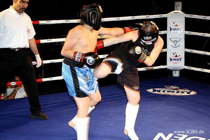 100327_0034_avan-selenin_monheimer-fight-night.jpg