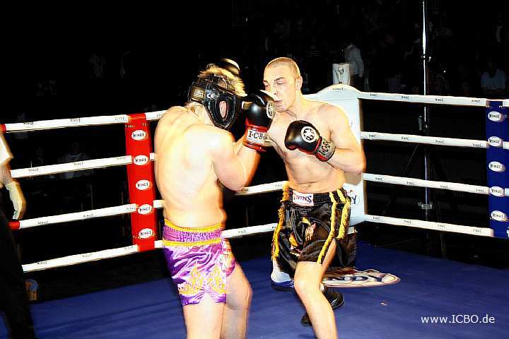 100327_0074_buengeler-bayrak_monheimer-fight-night.jpg