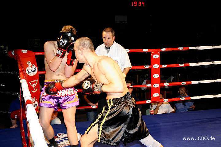 100327_0081_buengeler-bayrak_monheimer-fight-night.jpg