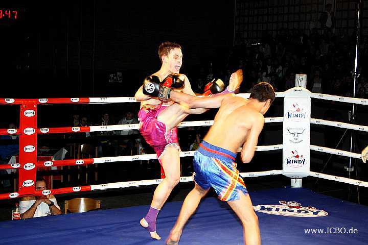 100327_0111_muhoberac-sahralian_monheimer-fight-night.jpg