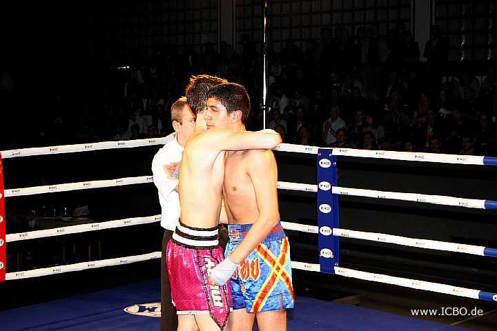 100327_0116_muhoberac-sahralian_monheimer-fight-night.jpg