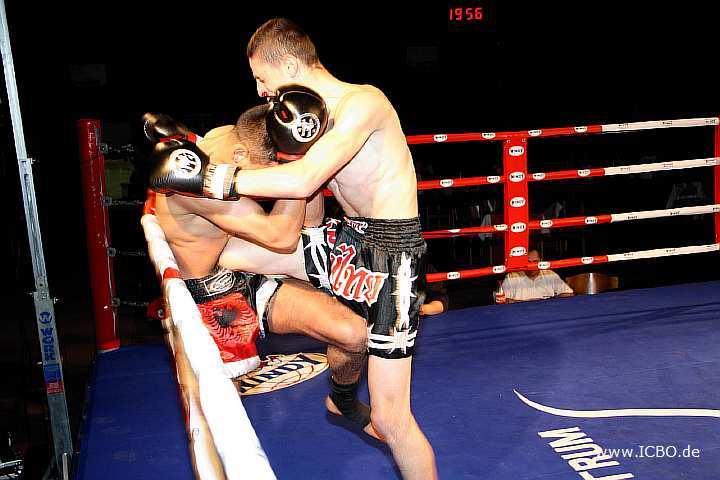 100327_0136_izeni-gueles_monheimer-fight-night.jpg