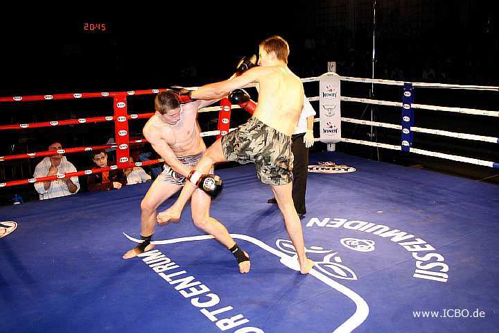 100327_0187_slonov-hildebrandt_monheimer-fight-night.jpg