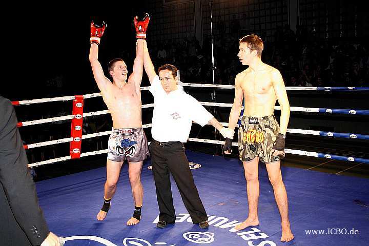 100327_0192_slonov-hildebrandt_monheimer-fight-night.jpg