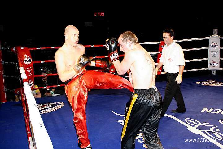 100327_0224_berg-prell_monheimer-fight-night.jpg