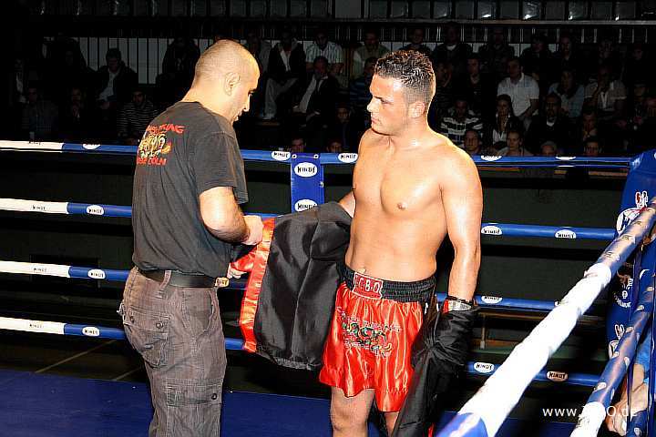 100327_0309_kunz-calabrese_monheimer-fight-night.jpg