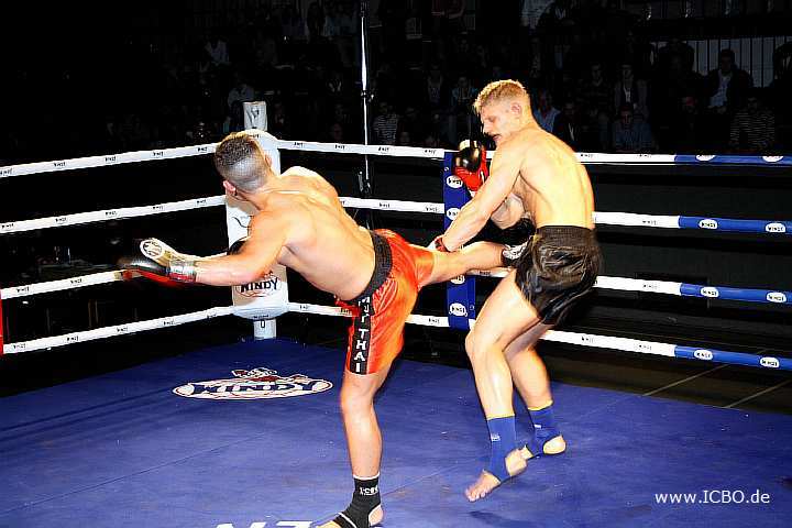 100327_0326_kunz-calabrese_monheimer-fight-night.jpg