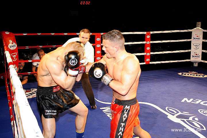 100327_0330_kunz-calabrese_monheimer-fight-night.jpg