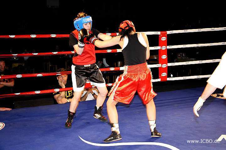 100327_0359_kaiser-roeingh_monheimer-fight-night.jpg