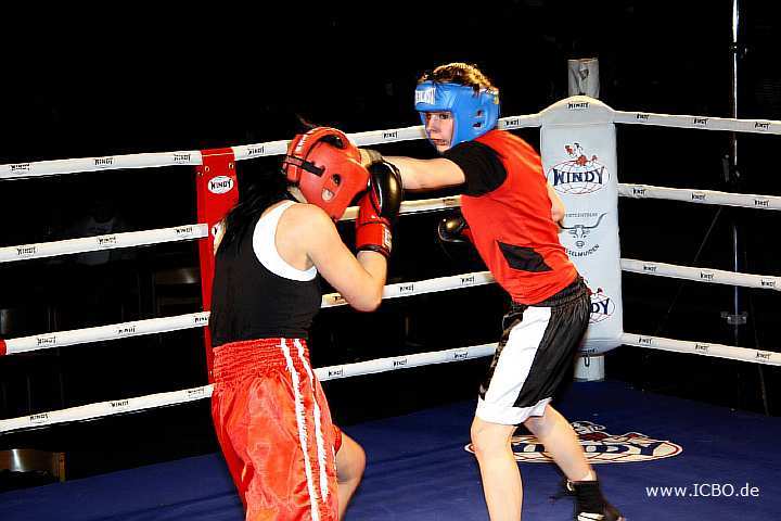 100327_0378_kaiser-roeingh_monheimer-fight-night.jpg