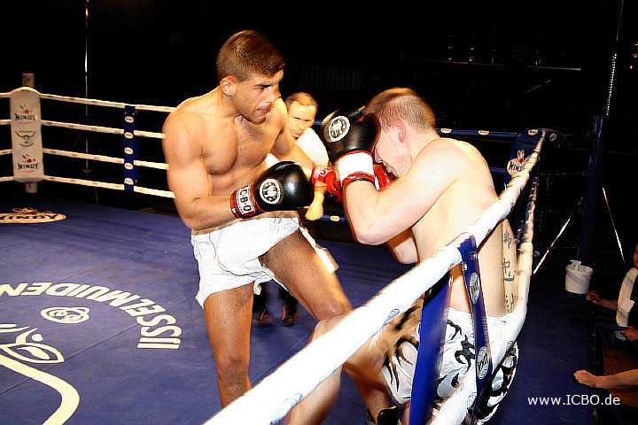 100327_0432_koc-luetzenkirchen_monheimer-fight-night.jpg