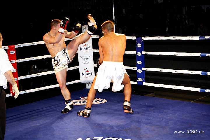 100327_0433_koc-luetzenkirchen_monheimer-fight-night.jpg