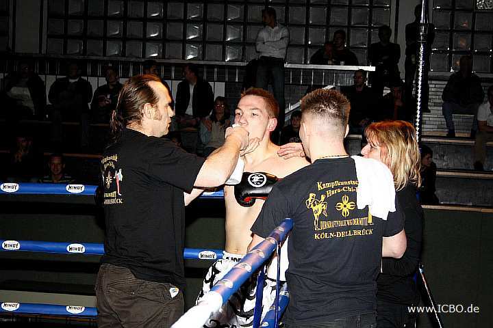 100327_0434_koc-luetzenkirchen_monheimer-fight-night.jpg